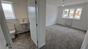 Photo 18- click for photo gallery